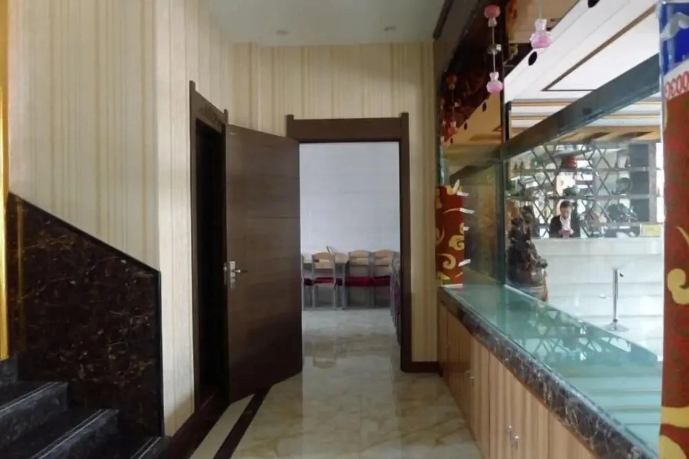 Shuang Long Hotel