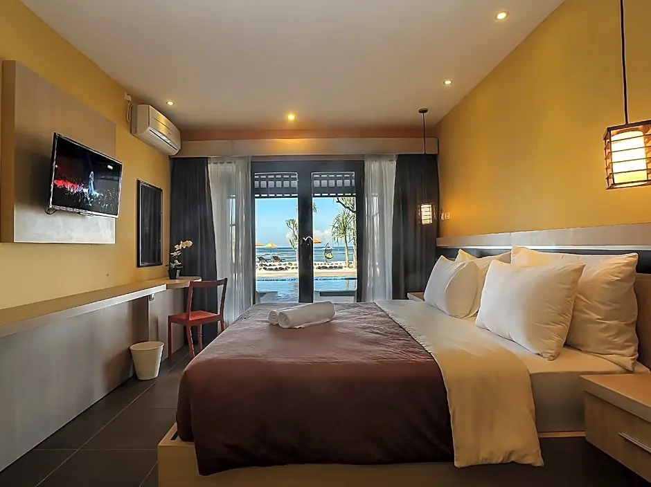 Sunset House Gili Meno