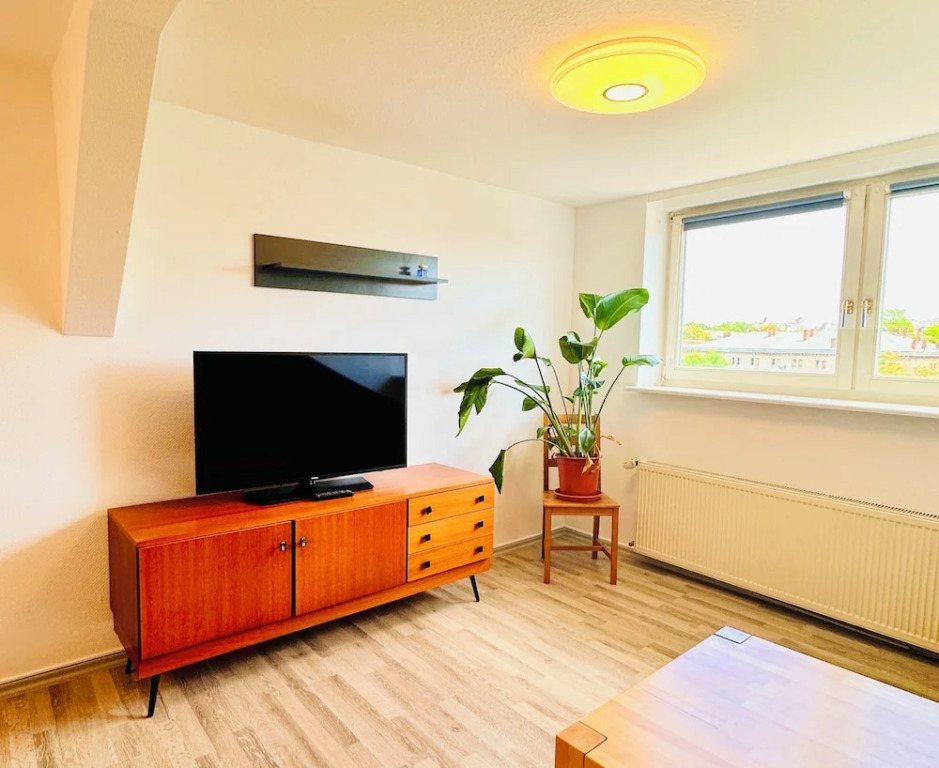 Apartmenthaus am Dom - Zentrum & Ruhige Lage, Perfekt für Business Trip, Auch für Familie, Viel Platz mit Küche