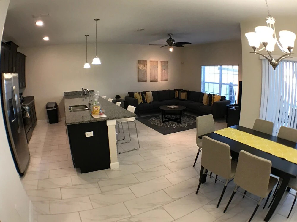 3109 Storey Lake Resort  41270/44281