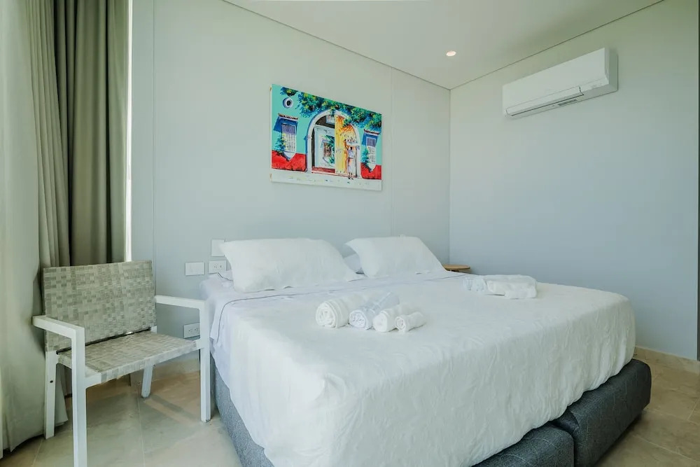3-bedroom Apartment With Ocean Views in Baru