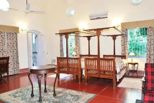 Thengal Manor