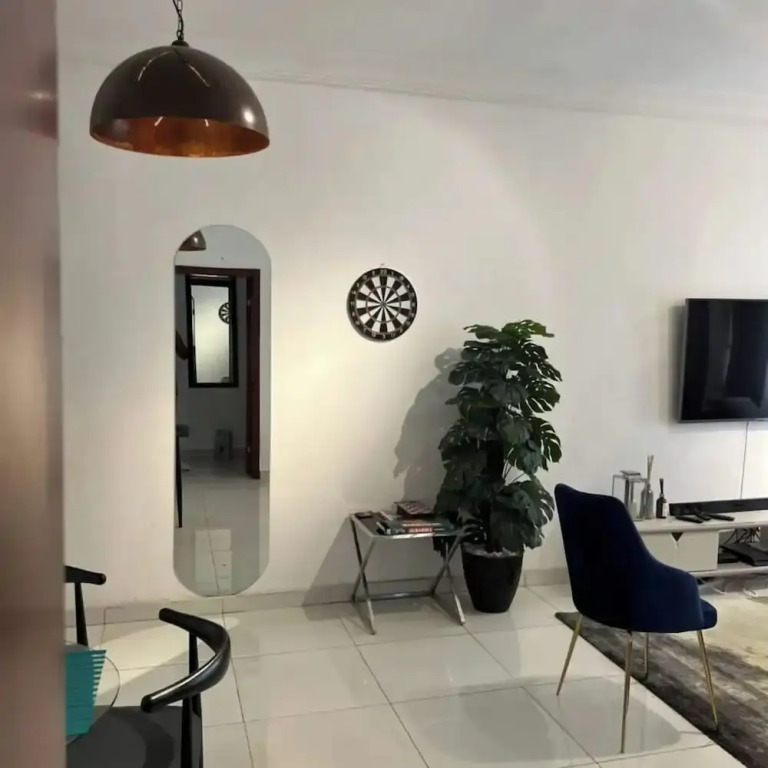 Quintessential Apartments By Signature