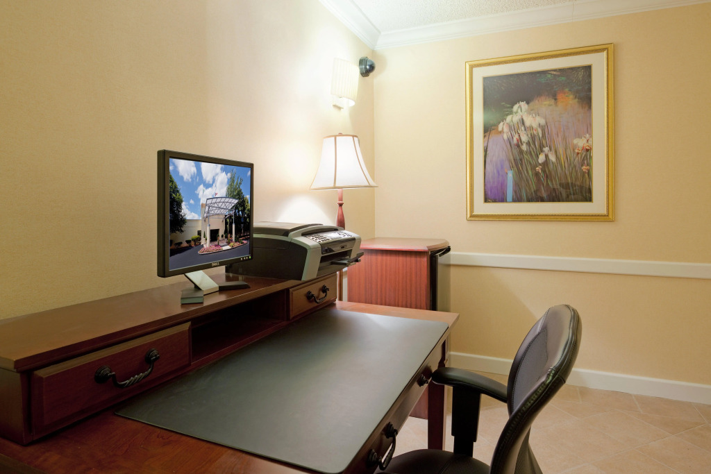 Holiday Inn Nashua