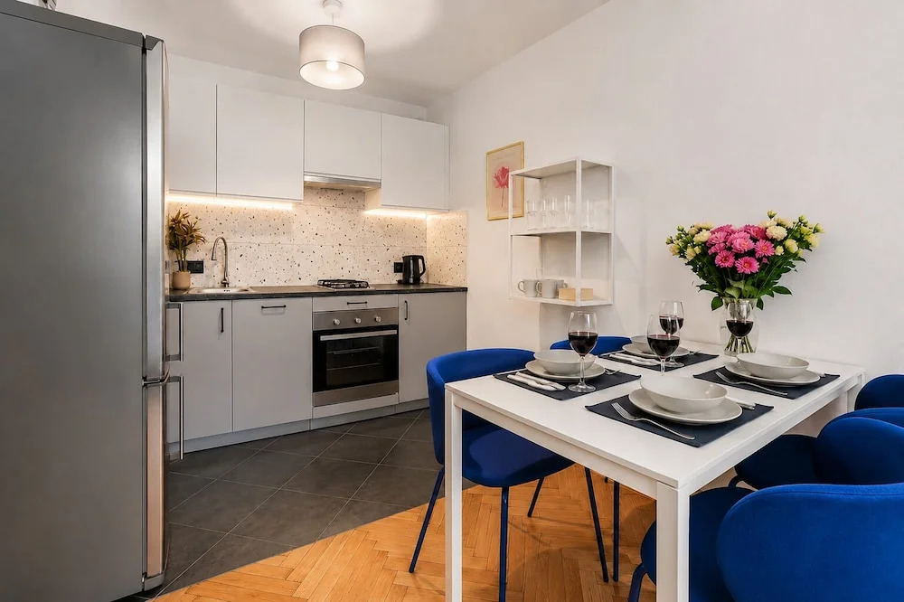 Lumina stylish 2-room apart in Warsaw