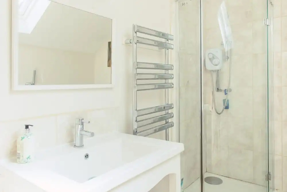 Pleasant 2-Storey City Apartment