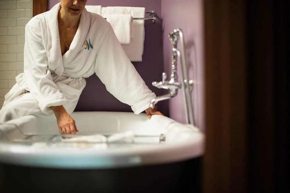 Mirbeau Inn & Spa - Plymouth