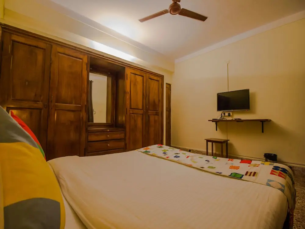 OYO 13824 Home Elegant Studio Calangute