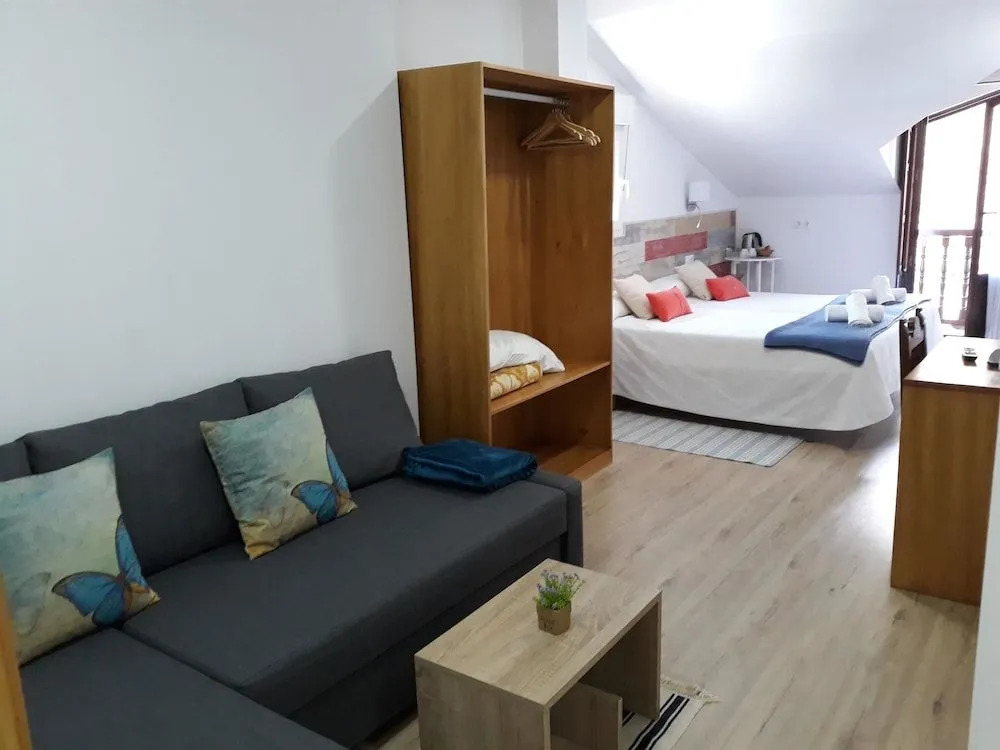 Hostal Nevandi