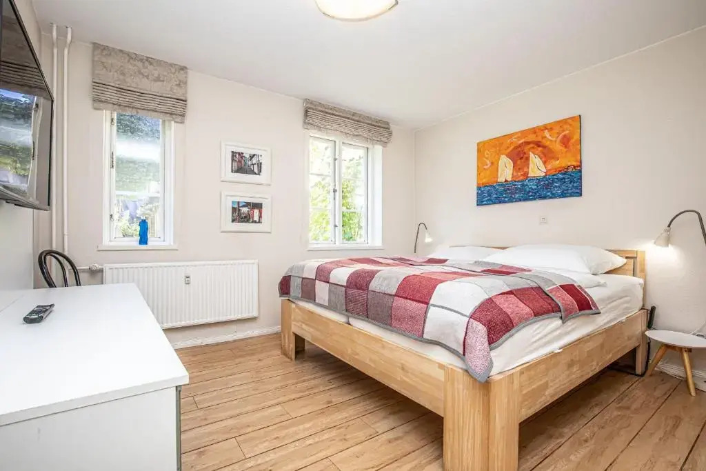 fewo1846 - Gerty Molzen - barrierearme 2-Zimmer-Wohnung mit Terrasse im Stadtzentrum