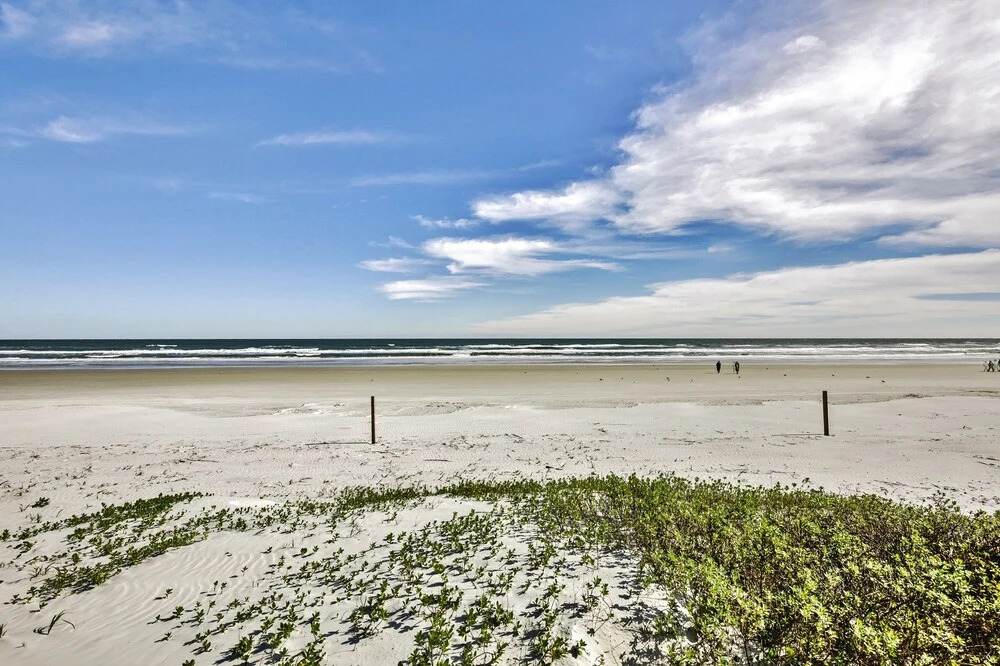 Daytona Beach Studio w/ Private Lanai 1 Mi to Pier
