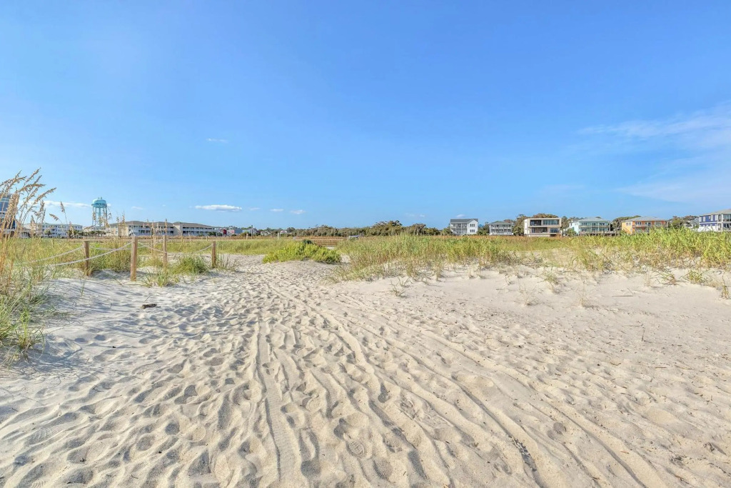 Farmhouse at Turtle Creek by Oak Island Accommodations