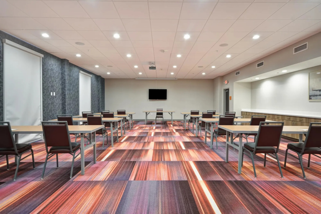 Home2 Suites By Hilton Columbus Airport East Broad