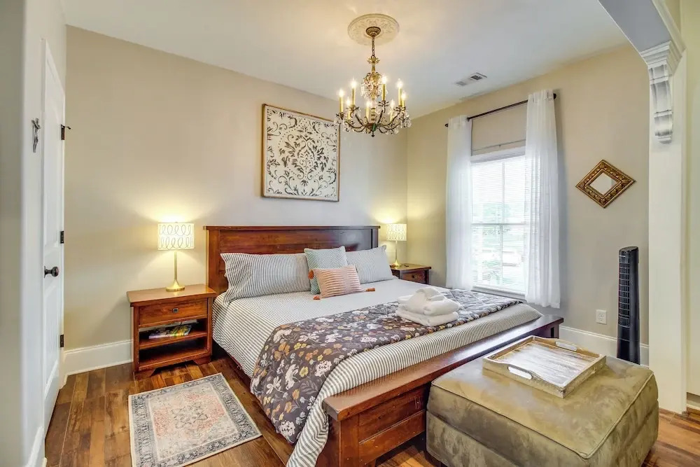 Cozy Savannah Vacation Rental w/ Fenced Courtyard!