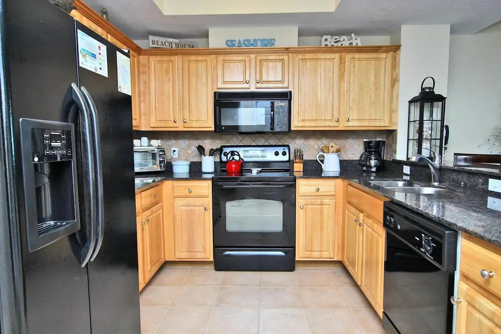Crystal Shores West 1102