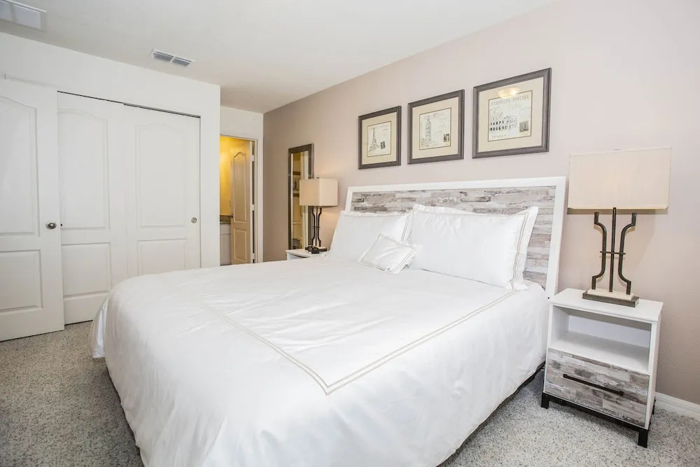 Cozy Family Friendly 4Bd Close to Disney 5149