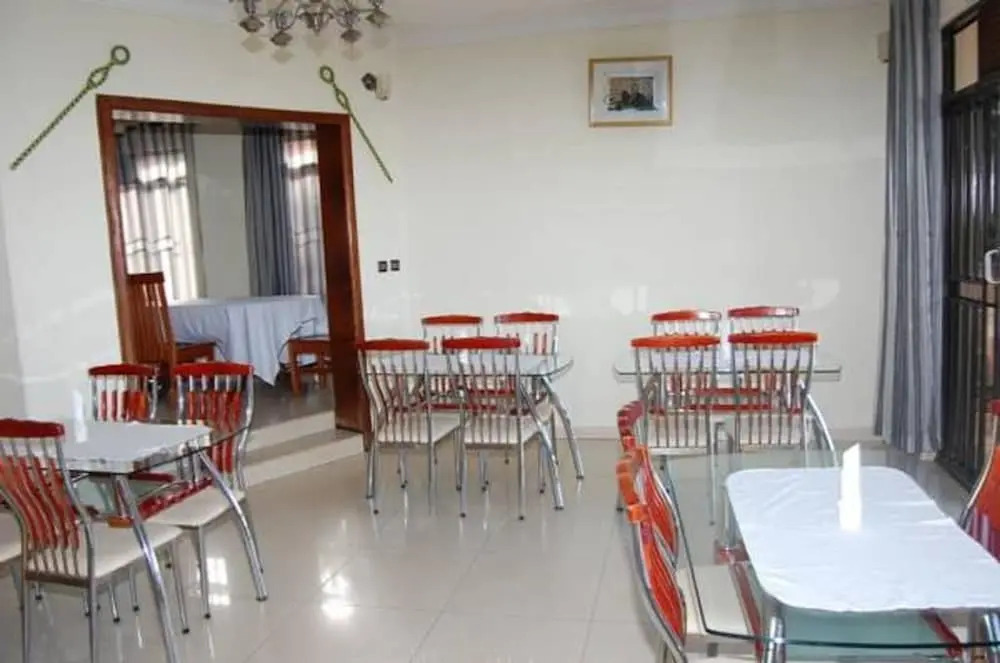 Step Town Hotel