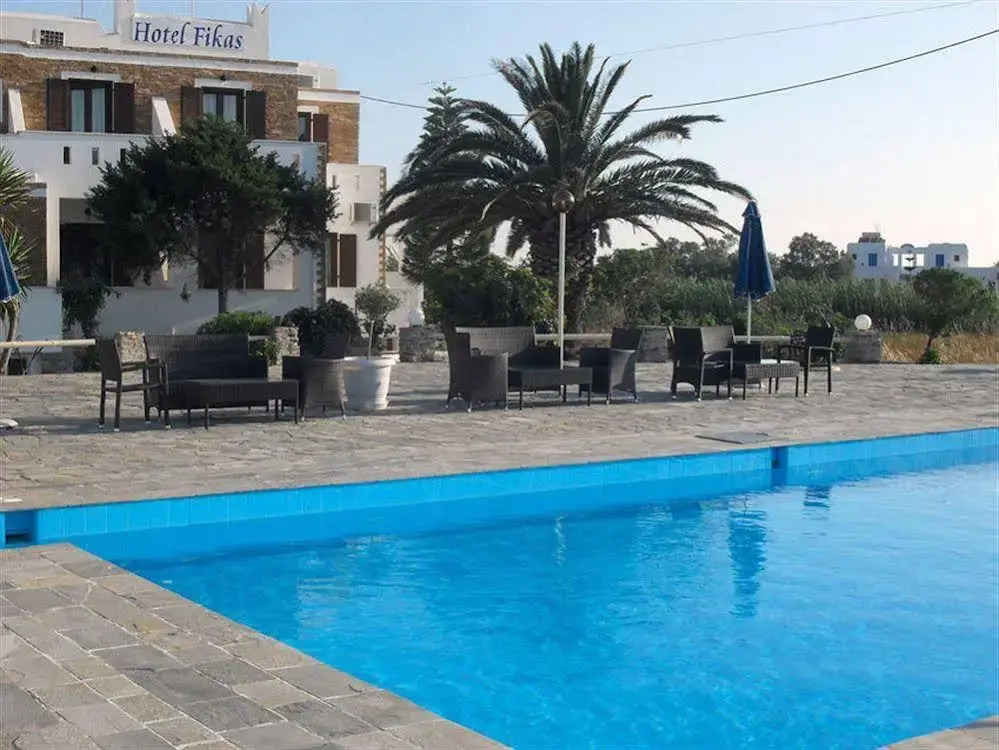 Fikas Hotel