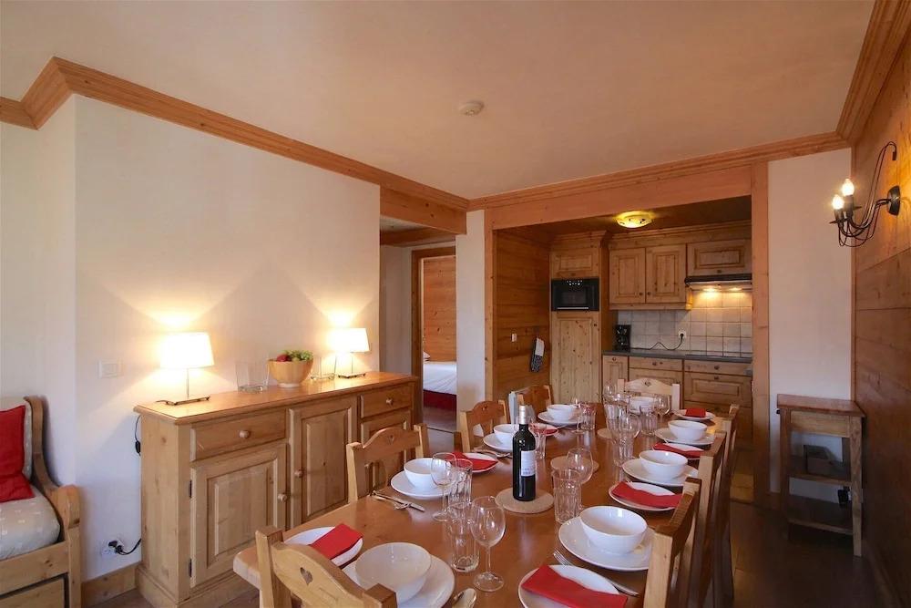Lodge 12