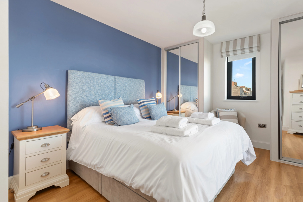 Apartment 8 Waterstone House - Luxury Apartment Sea Views Pet Friendly