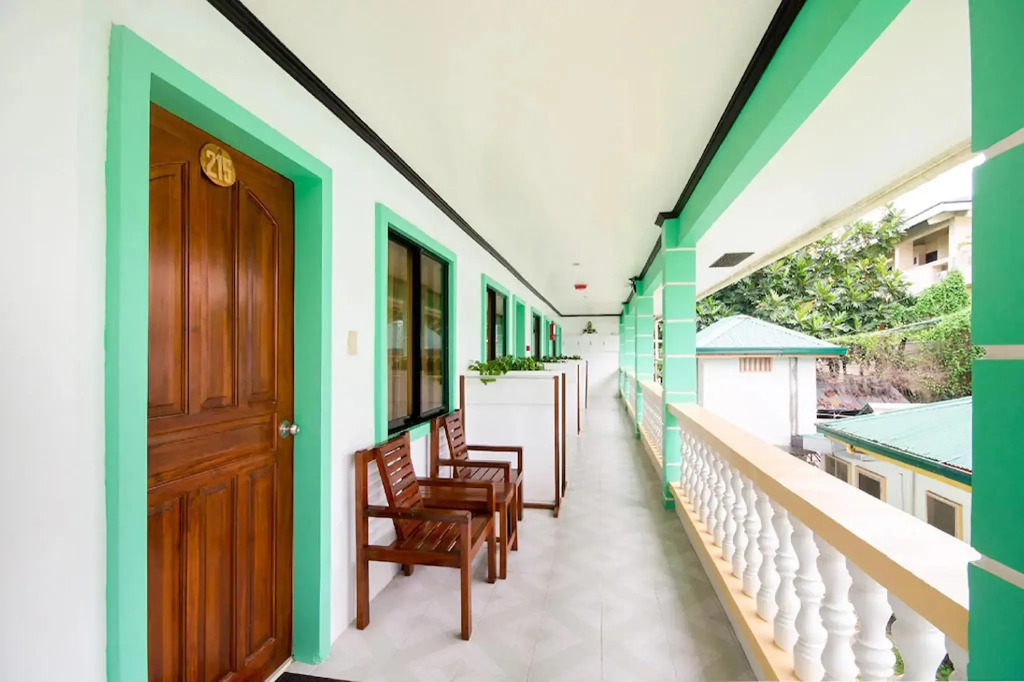 Bans Beach Resort Boracay