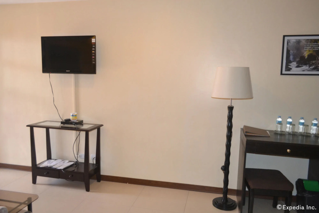 Roadhaus Hotel - The Manny Pacquiao Hotel