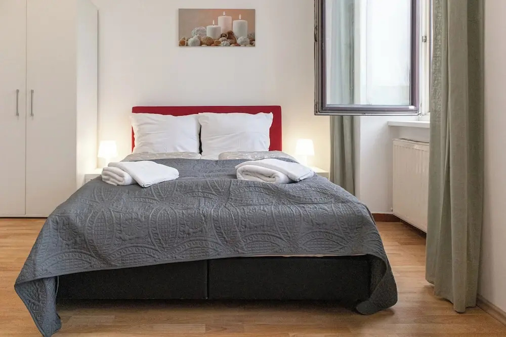 Modern 2BR Apartment Near Millennium