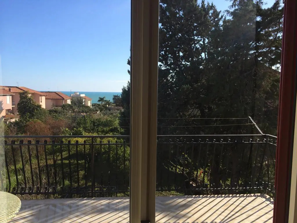 Terra Di Mare