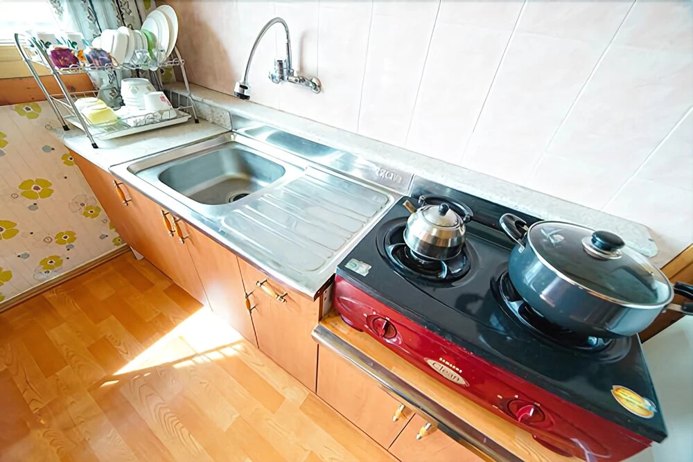 Pocheon Lakeside White House Pension