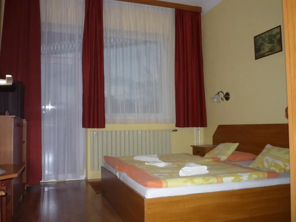 Hableány Hotel