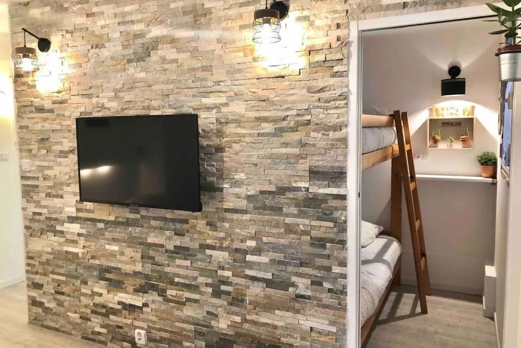 Grand studio cabine 30 m² centre ville, refait à neuf pour vous ! Climatisé