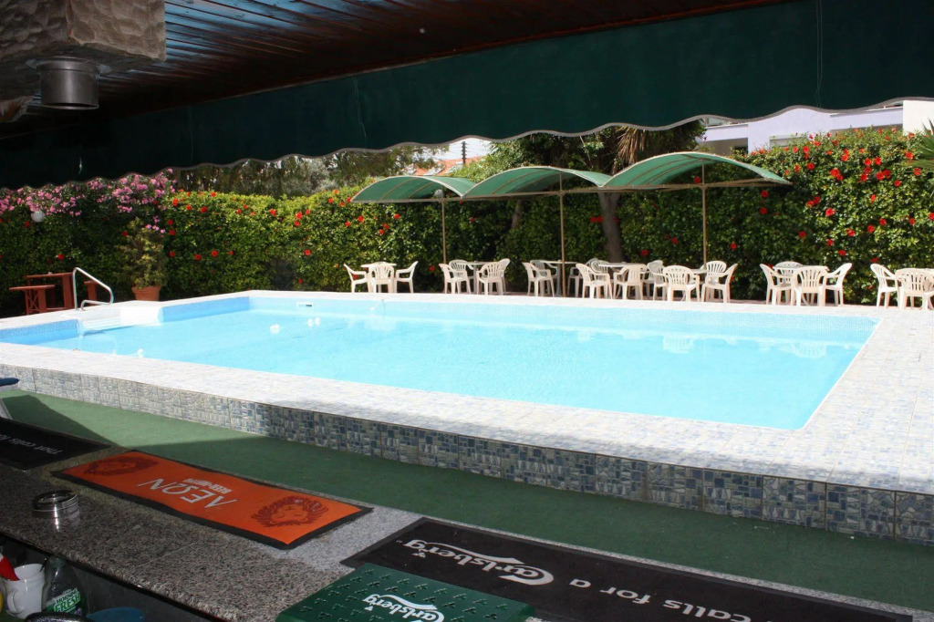 Tycoon Apartments