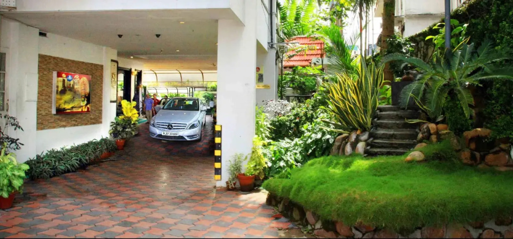 Yuvarani Residency