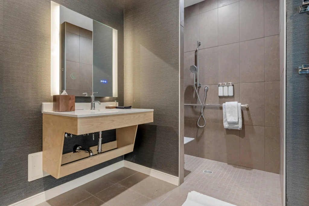 Cambria Hotel Burbank Airport