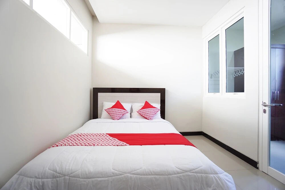 Felizcha House by Oyo Rooms