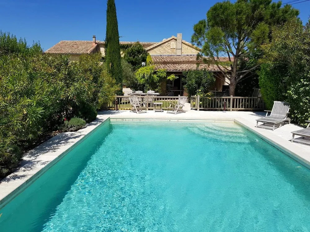 Villa With 5 Bedrooms in Seguret, With Private Pool, Enclosed Garden and Wifi
