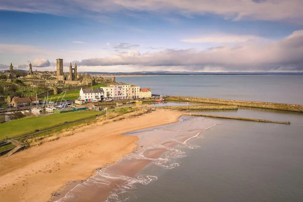 St Andrews Luxury 2-bed House, Sleeps 4