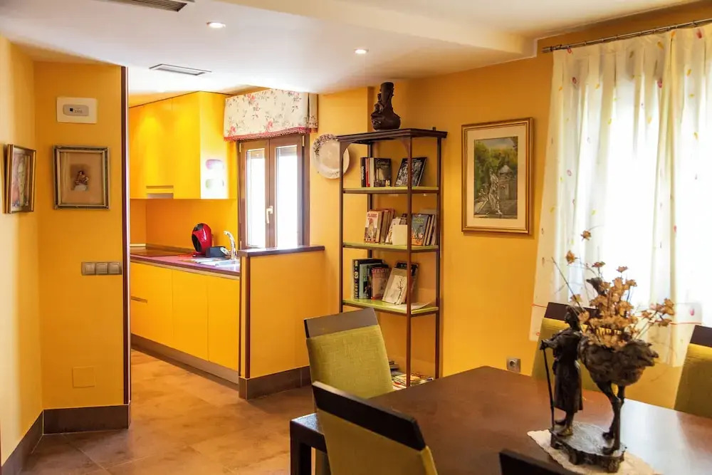 Palacio Sirvente Mieres - PARKING GRATUITO