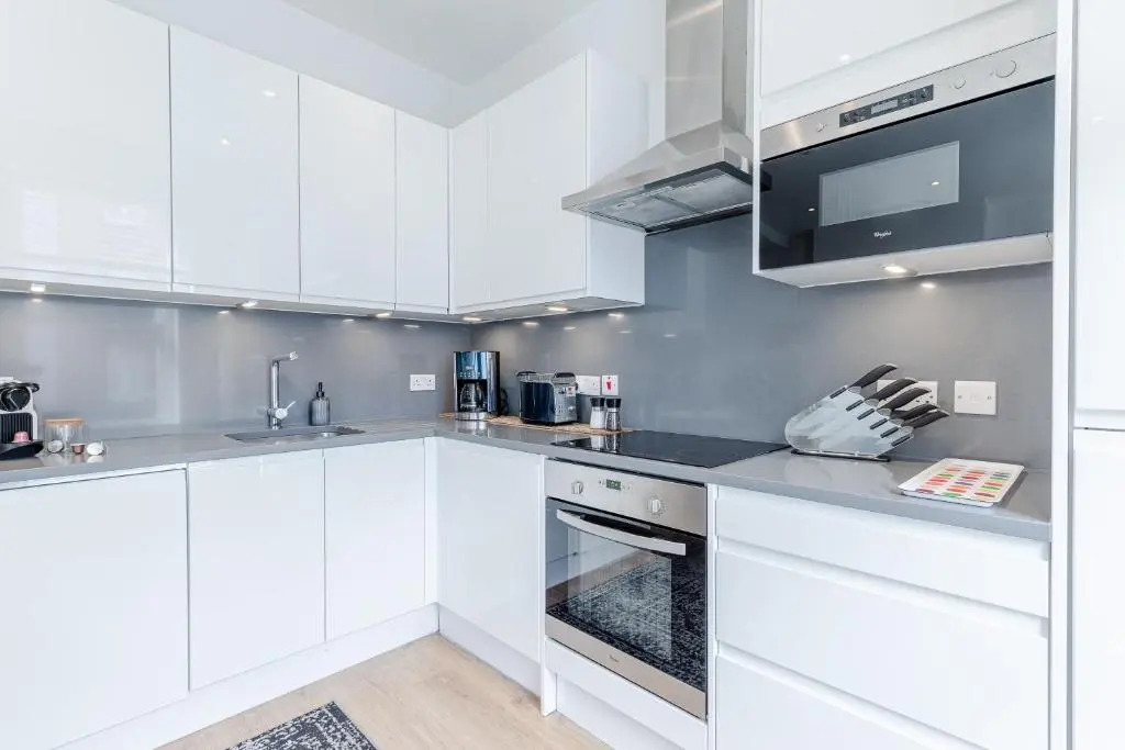 Architect's Sophisticated Private 3bed 3bath House OFF OXFORD ST