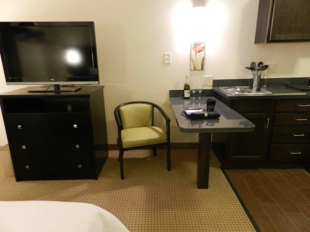 Black Gold Suites Tioga