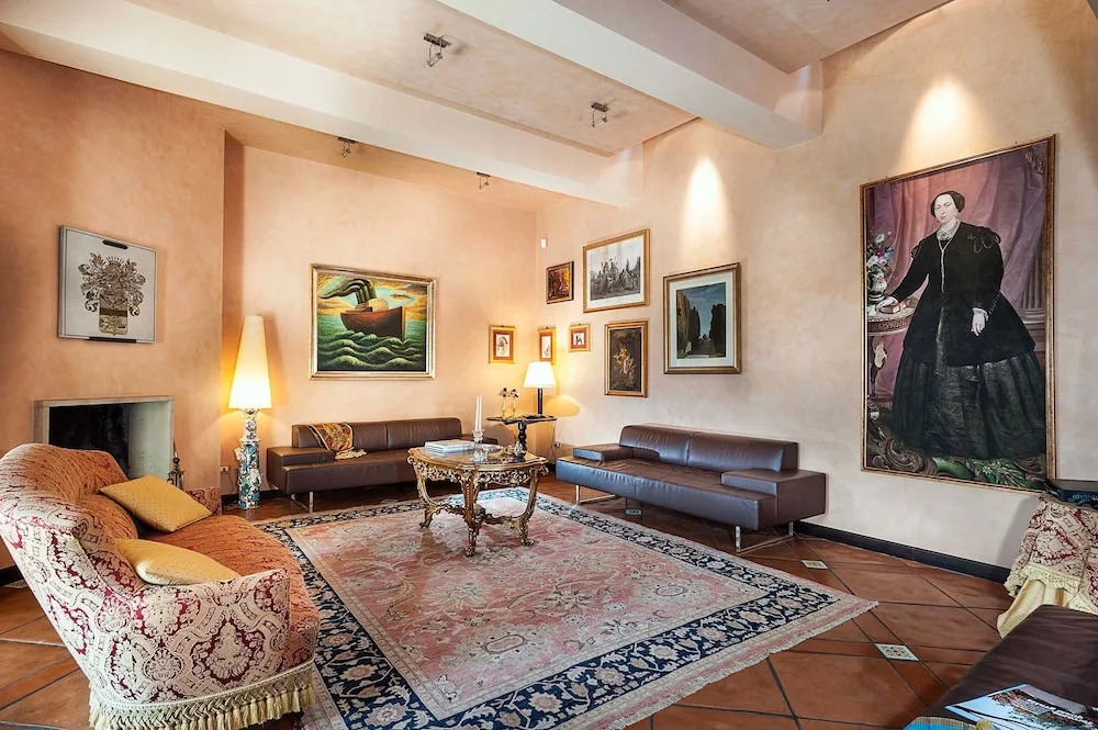 Villa Ghadir