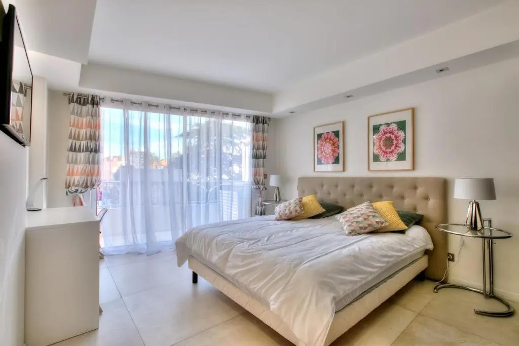 REF 1147 - Cannes Center - Apartment for rent