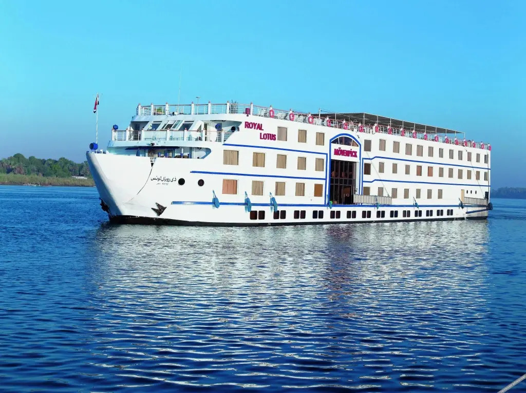 Mövenpick MS Royal Lotus