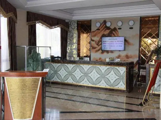 Huayi Business Hotel