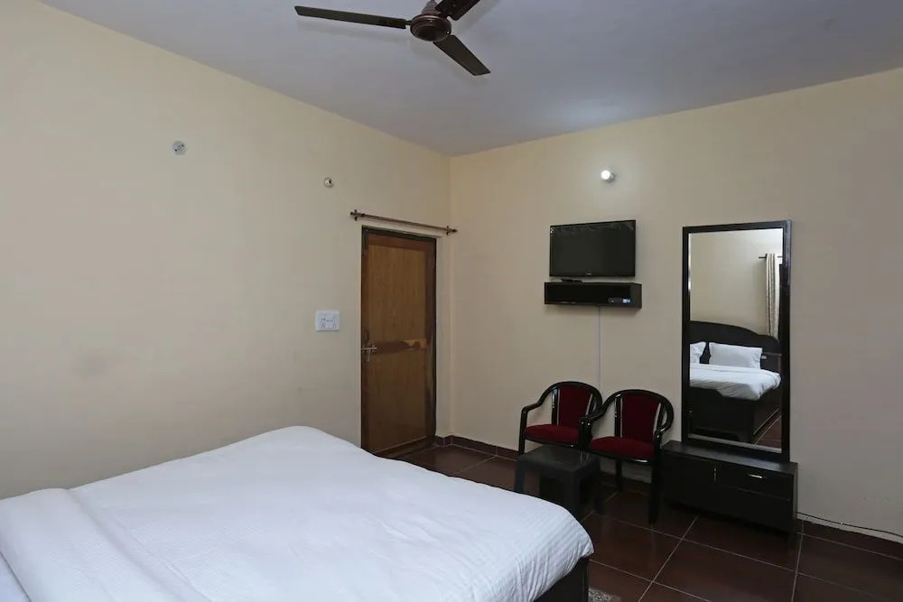 OYO 12312 Home Lake View 2 BHK Bhimtal