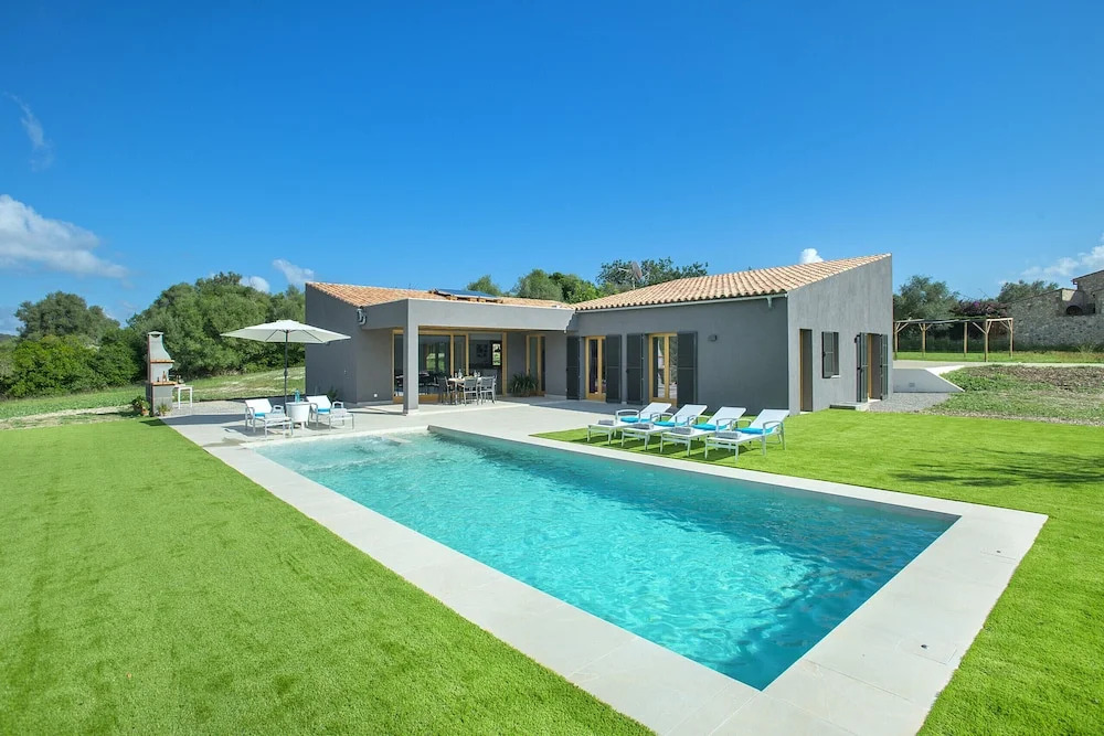 Villa Mir
