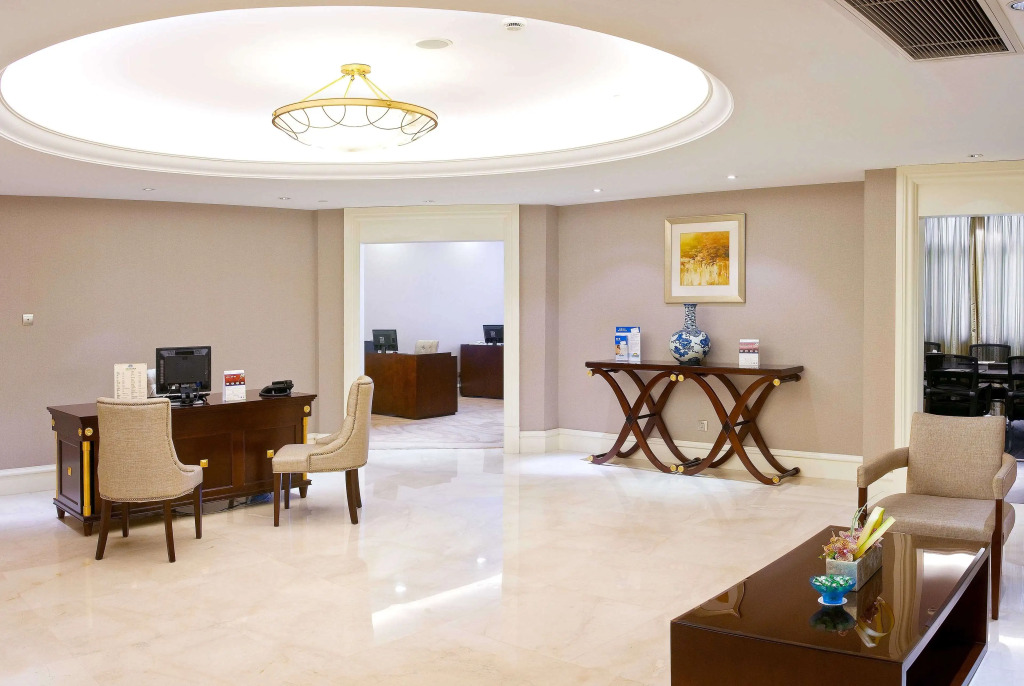 Days Hotel & Suites Fudu