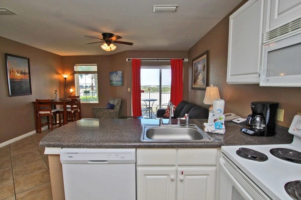 Grande Caribbean 106 - One Bedroom Condo