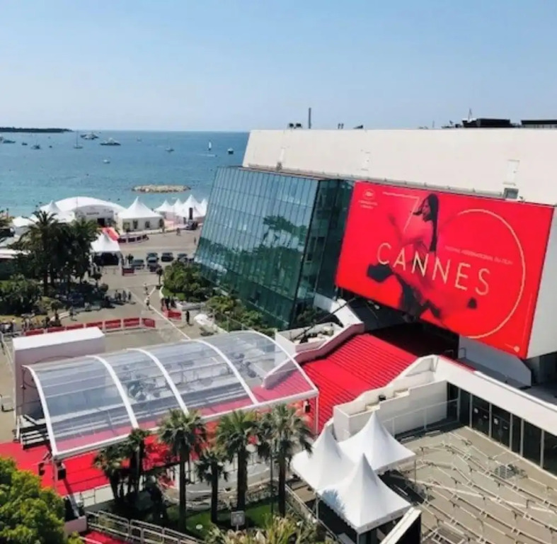 Ref 483707 in Cannes