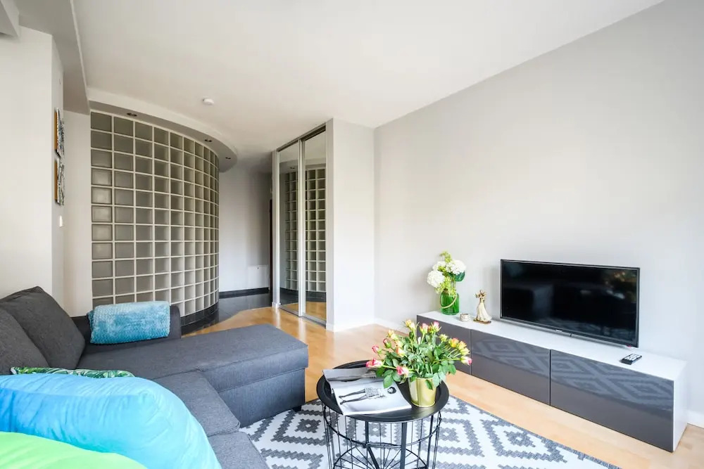 Good Time Apartment